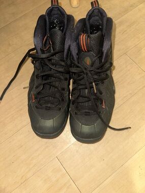 Nike Air Foamposite Pro Sequoia Boys size 7